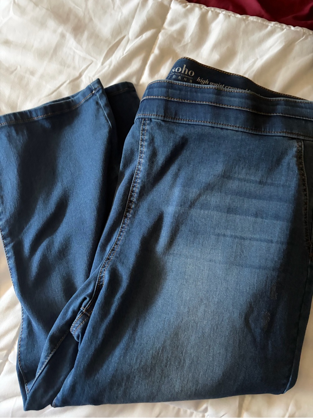 Soho Dark Blue capri Jeans